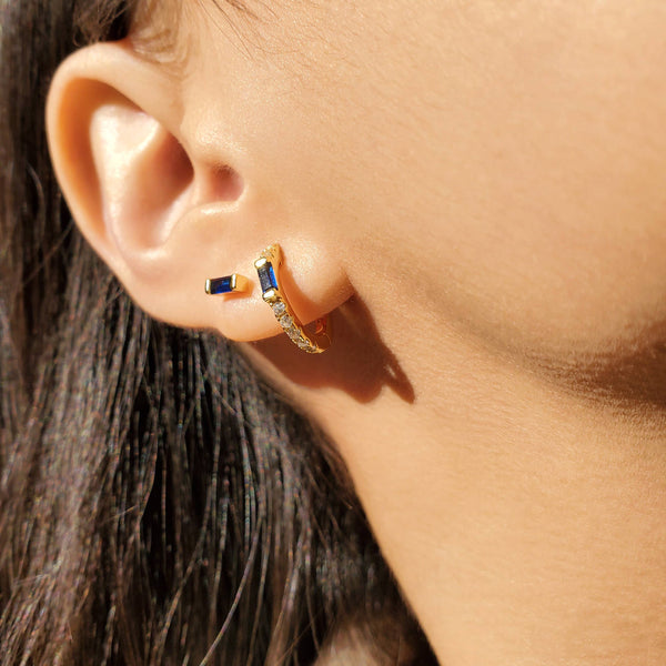 GEMSTONE BAGUETTE HOOPS - E-HT1003