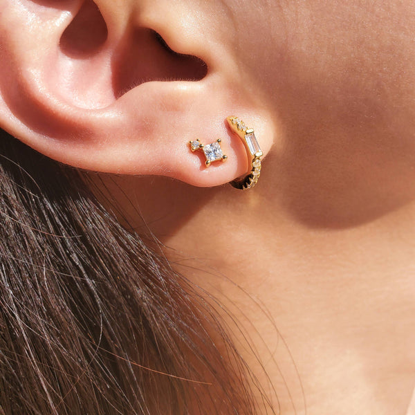 GEMSTONE BAGUETTE HOOPS - E-HT1003