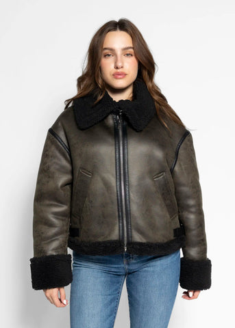 Amilia Cropped Coat