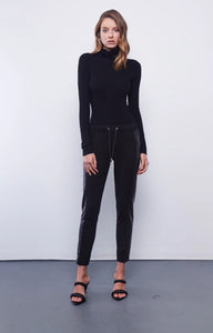 Cookie Leather Pants