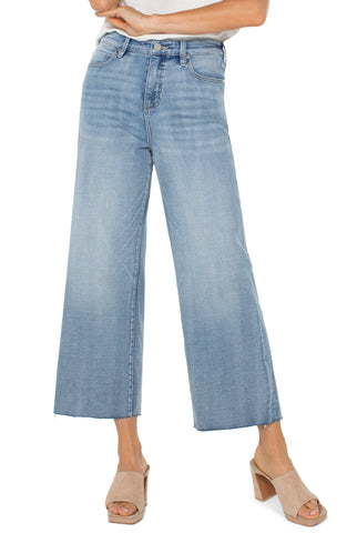 Stride Wide Leg Crop