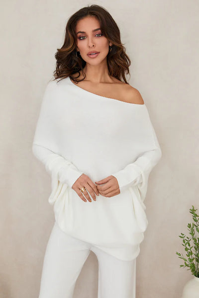 Asymmetrical Cuff Sleeve Knit Top