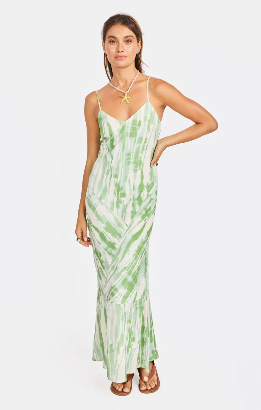 storm green dress Truthfully, I have never seen drawn so beautifully, in almost 50 years of faithful reading. : r/xmen utilizing diagonal seams to create a flattering Dark Green Mesh Ruched Column