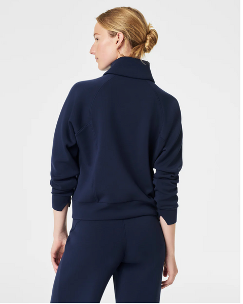 Air Essentials Half Zip Navy