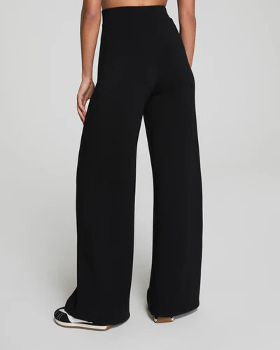 Air Essentials Wide Leg Track Pant