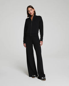 Air Essentials Wide Leg Track Pant