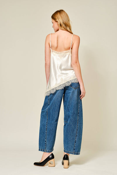 AJT5538 CUT OUT SATIN LACE TOP