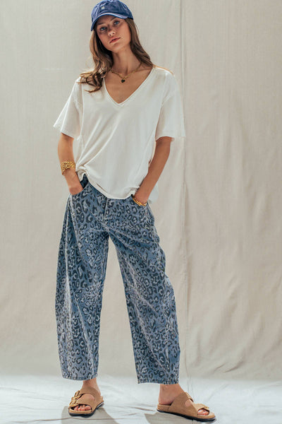 Exposed Seam V-Neck Tee