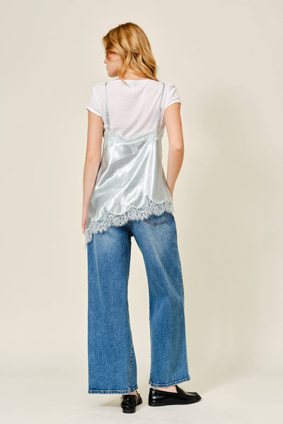 AJT5538 CUT OUT SATIN LACE TOP