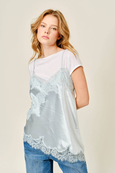 AJT5538 CUT OUT SATIN LACE TOP